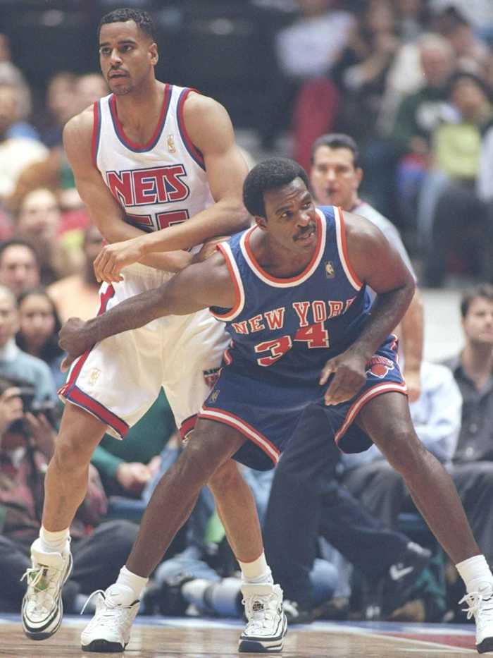 jayson-williams-charles-oakley-nets-knicks.jpg
